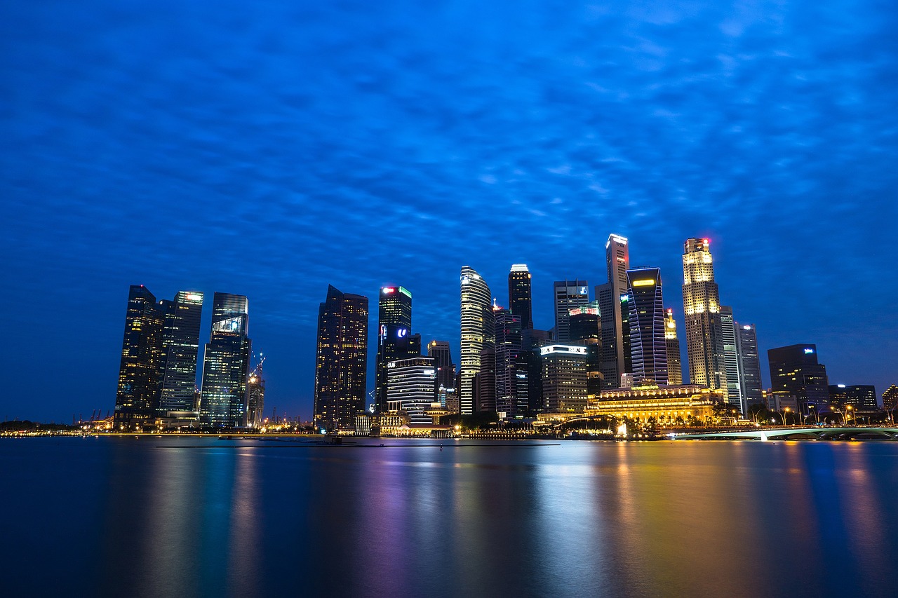 最新成都春熙路夜景，繁华中的夜色魅力