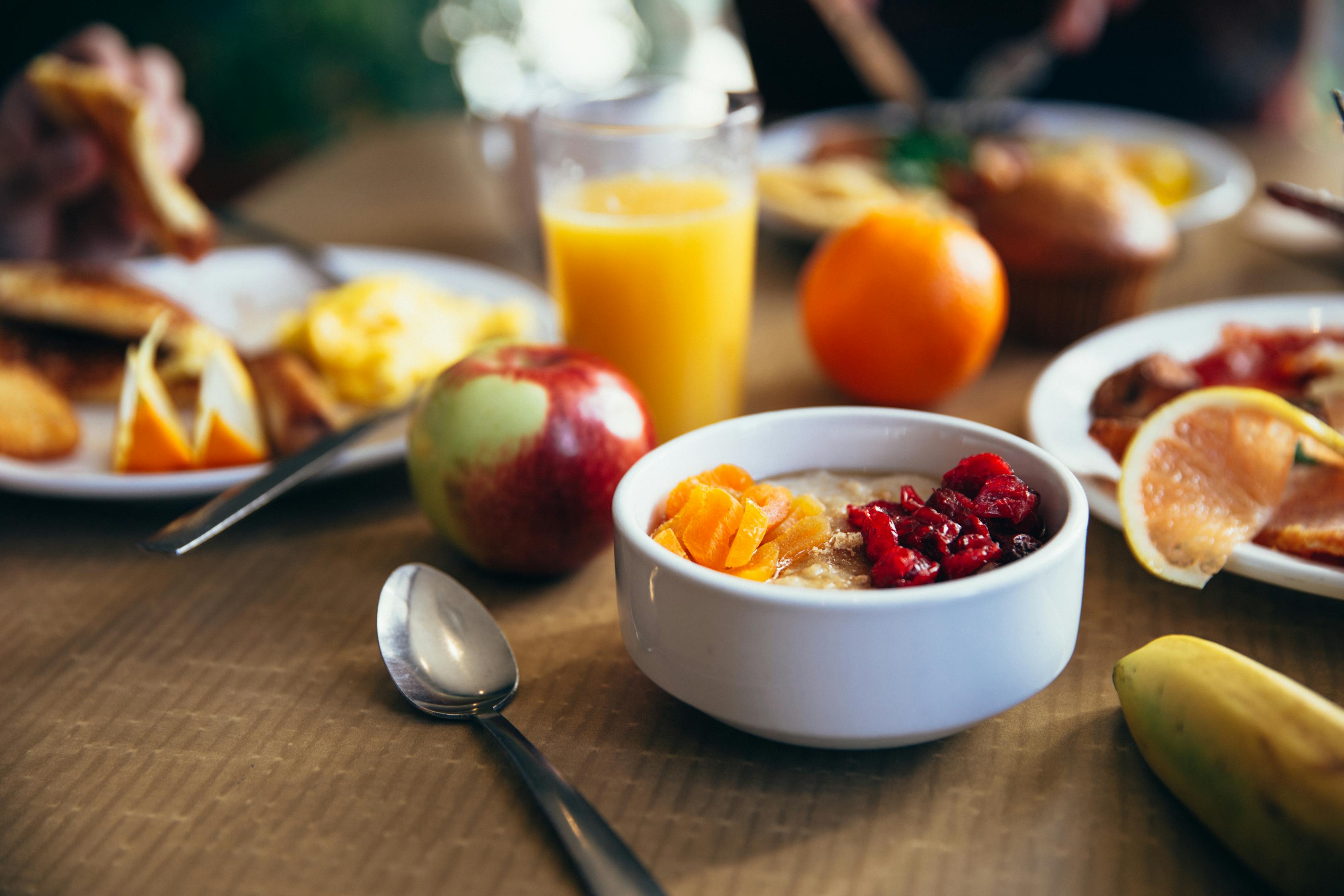 阿拉斯加四个月大的营养需求与饮食指南